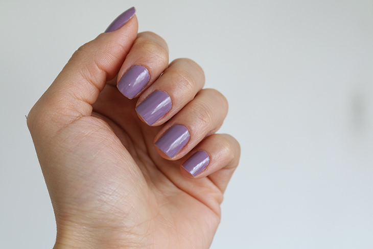 Esmalte-Warm-Toasty-Turtleneck-Essie-claudinha-stoco-2