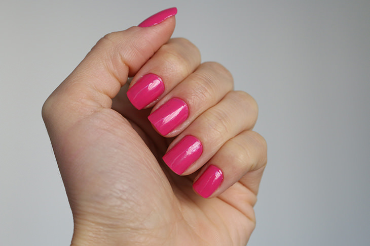 esmalte-african-tea-rose-revlon-claudinha-stoco-2