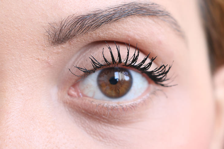 mascara-para-cilios-sensational-maybelline-claudinha-stoco-3