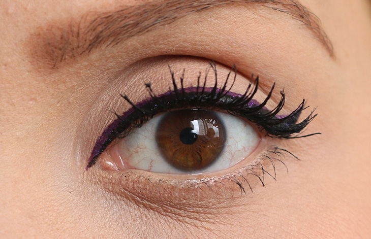 mascara-para-cilios-exagerada-volume-quem-disse-berenice-claudinha-stoco-3